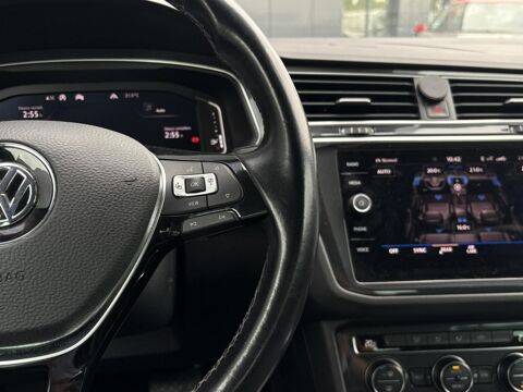 Tiguan 2.0 TDI 150 DSG7 R-Line avec Hayon &eacute;lec, Cam&eacute;ra et Attelage 2020 occasion 35300 Foug&egrave;res