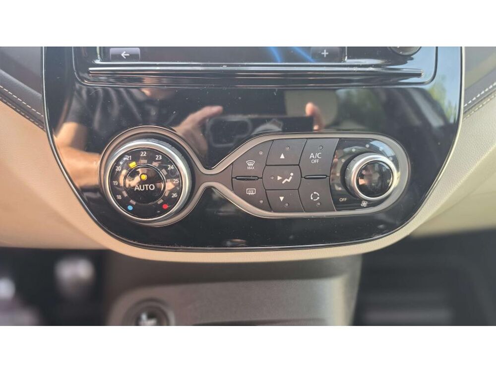 Captur 1.5 dCi 110 Initiale Paris - CAM - CUIR - AUDIO BOSE 2018 occasion 13760 Saint-Cannat
