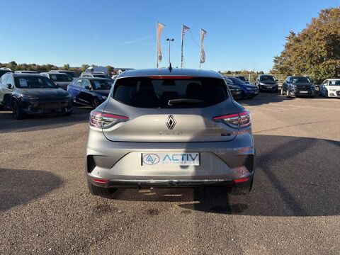 Clio V 1.6 e-tech 145 full hybrid techno 2024 occasion 54520 Laxou