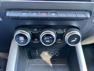 Captur - INTENSE -115CH - CAMERA RECUL - BVA- CLIM AUTO 2020 occasion 13760 Saint-Cannat