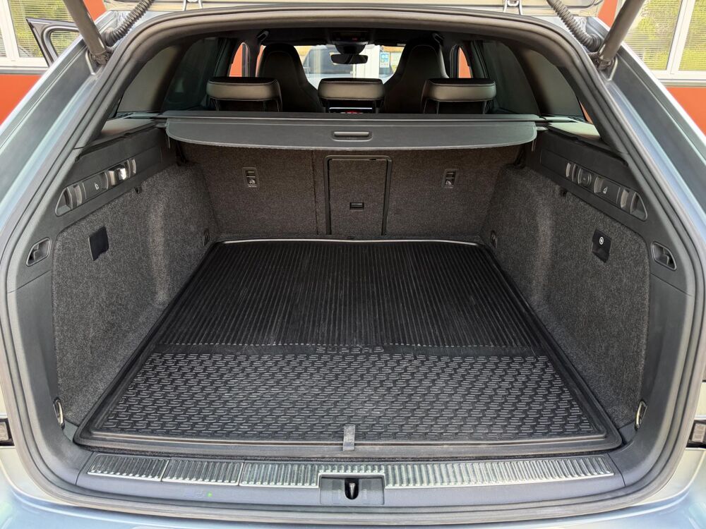 Superb Sportline TSI PHEV Hyrbide recharg 218 DSG 1&egrave;re Main Attel 2020 occasion 67440 Marmoutier