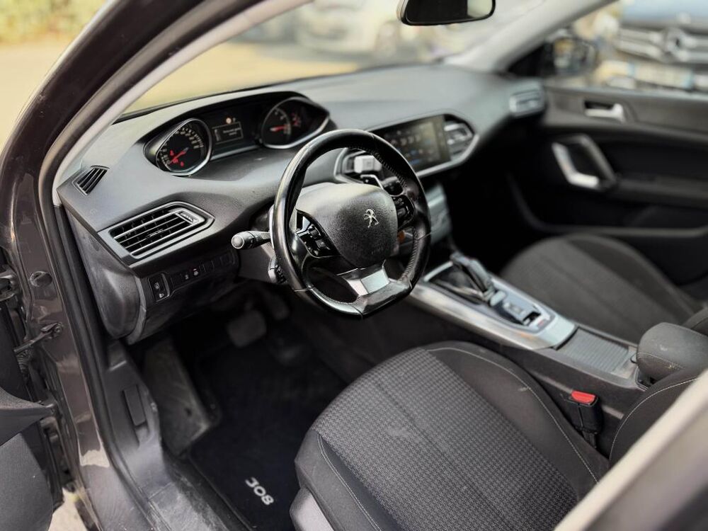 308 130CH Allure Business - ATTELAGE - CARPLAY - COURROIE OK 2019 occasion 13760 Saint-Cannat
