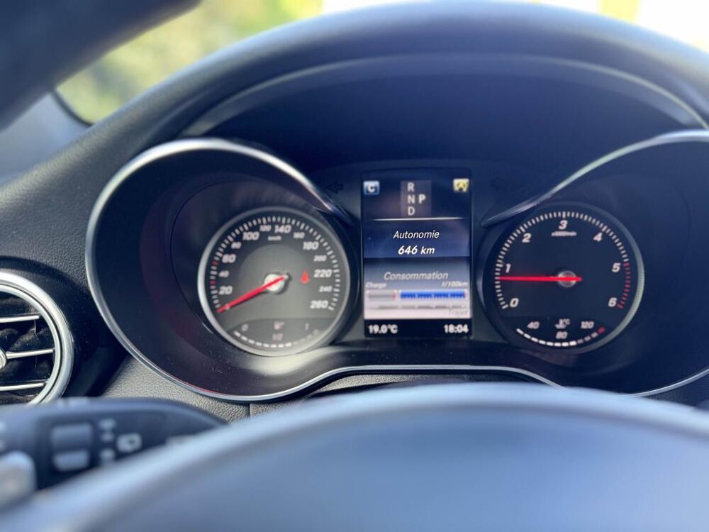 Classe GLC 220 d - AMG SPORTLINE 4-Matic - CAM - HAYON ELEC - SUIVI COM 2018 occasion 13760 Saint-Cannat