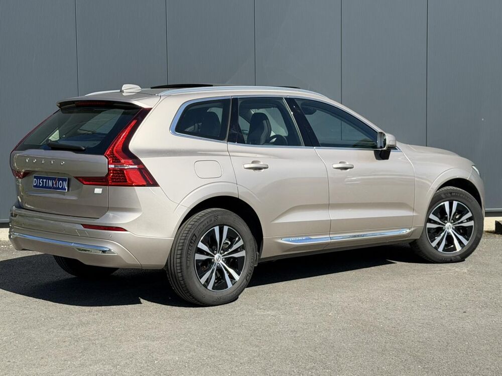 XC60 T6 AWD PHEV 350 Plus Style Chrome avec T.O 2024 occasion 35300 Foug&egrave;res