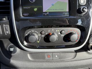 Trafic COMBI L2 1.6 dCi 125 ENERGY ZEN 9 PLACES 2016 occasion 49070 Beaucouz&eacute;