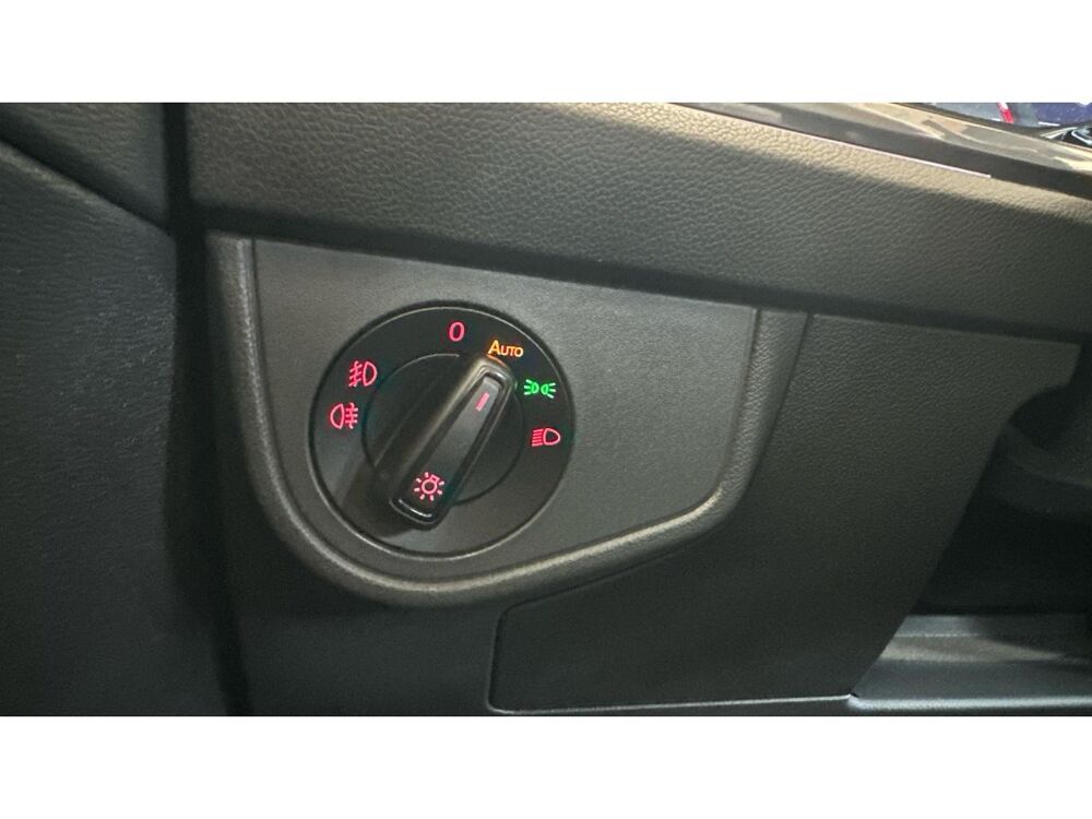 Polo 1.0 TSI 115 R-Line - Toit Ouvrant / Attelage 2019 occasion 17600 Saujon