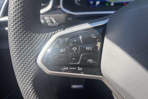 T-ROC 1.5 TSI 150 R-Line - CarPlay - Sieges & Volant Chauffants 2022 occasion 78760 Jouars-Pontchartrain