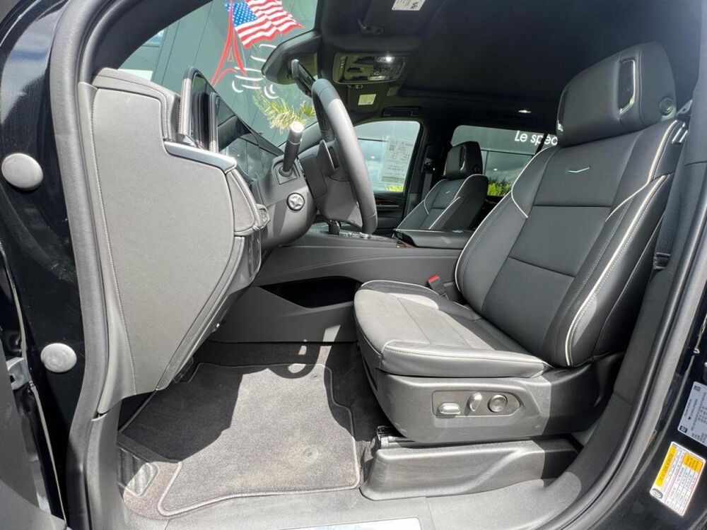 Escalade ESV Premium Luxury V8 6.2L 2023 occasion 91830 Le Coudray-Montceaux