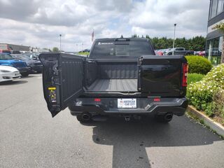 RAM 1500 CREW LAIE SPORT NIGHT EDITION AIR BOX HAYON MULTI 2025 occasion 91830 Le Coudray-Montceaux