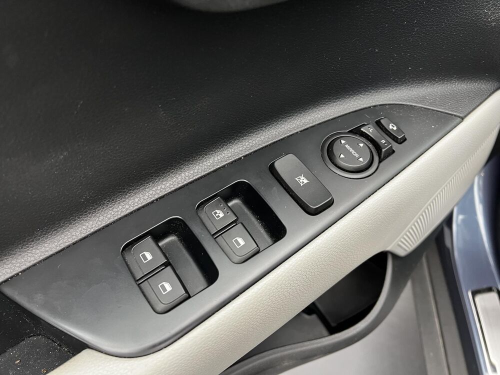 Stonic 1.0 T-GDI MHEV 120 ch DCT Premium 2021 occasion 33130 B&egrave;gles