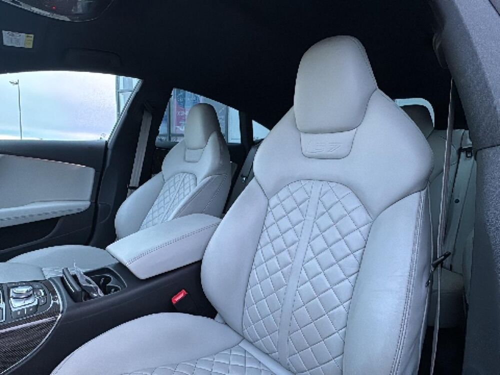 RS7 4.0 v8 tfsi 420 quattro s tronic 7 2013 occasion 85150 Les Achards