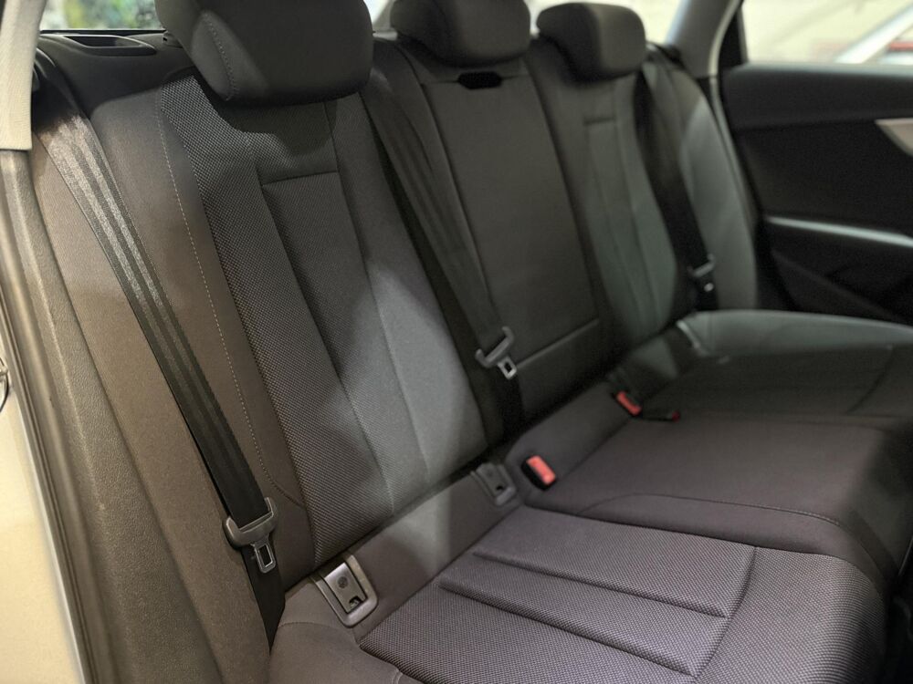 A4 AVANT 2.0 30 TDI 135 S-TRONIC BVA - Suivi Audi & Garantie 12 2021 occasion 94360 Bry-sur-Marne