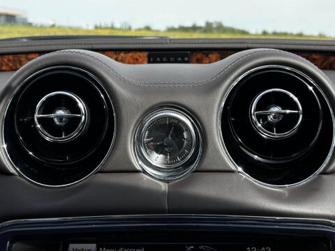 XJ Courte - 3.0 D V6 - 275ch - BVA 8 - Luxe Premium Phase 1 - G 2013 occasion 76710 Eslettes