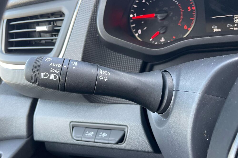 Trafic L2H1 3000 2.0 Blue dCi 130 Advance L2H1 Prix HT 2026 occasion 31660 Bessi&egrave;res