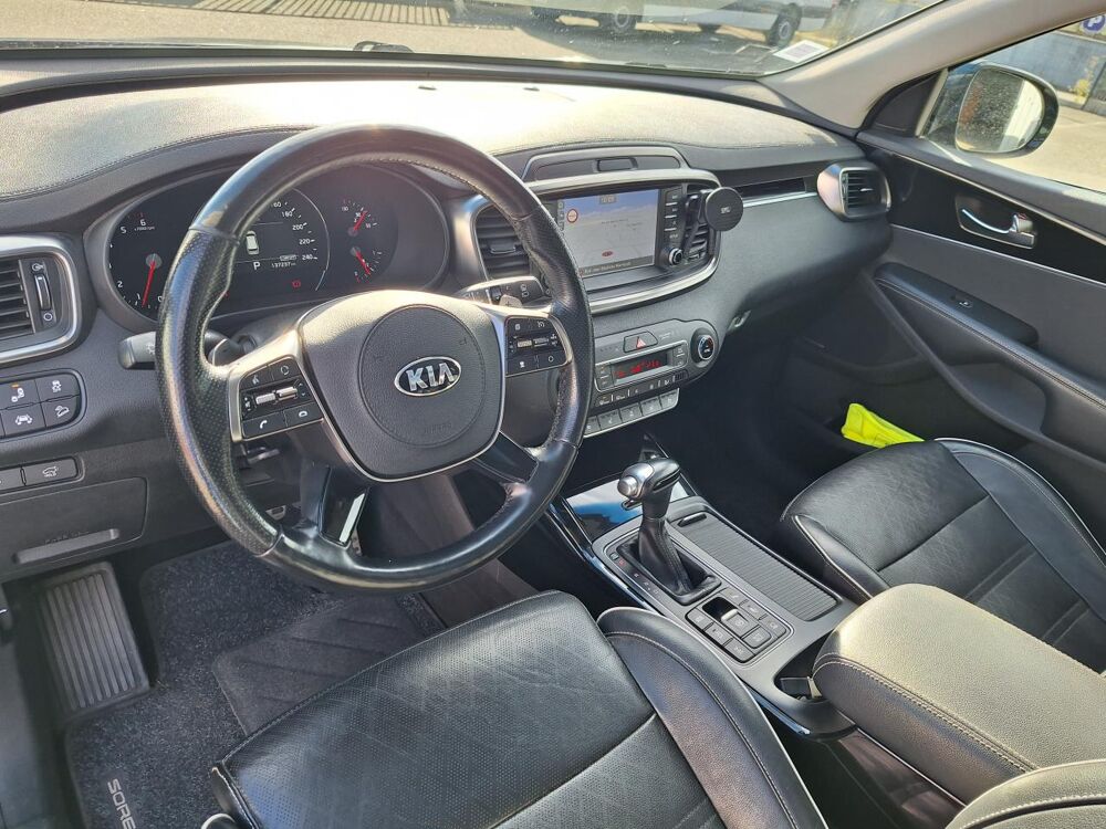 Sorento 2.2 CRDI 200 GT LINE ULTIMATE 4X4 BVA ISG 2019 occasion 56850 Caudan
