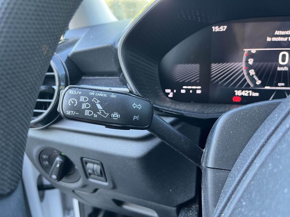 Fabia 1.0 MPI 80CH - CARPLAY - RADAR - CLIM - REGULATEUR 2024 occasion 13760 Saint-Cannat
