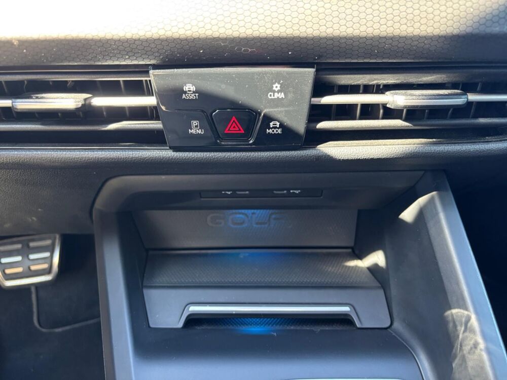 Golf 2.0 TDI - 200 - BV DSG 7 VIII BERLINE GTD PHASE 1 2022 occasion 13400 Aubagne
