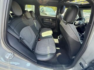 Cooper D Clubman 1.5i - 136 - BVA CLUBMAN Edition Kensington - GPS + 2018 occasion 19100 Brive-la-Gaillarde