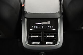 XC90 T8 AWD Hybride Rechargeable 310+145 ch Geartronic 8 7pl Star occasion 17130 Montendre