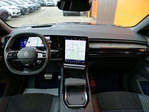 Rafale E-TECH 4X4 300 ATELIER ALPINE - BVA + TOIT SOLARBAY 2026 occasion 77090 Coll&eacute;gien