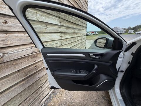 M&eacute;gane 1.2 Energy TCe - 130 IV BERLINE GT Line 2017 occasion 19100 Brive-la-Gaillarde