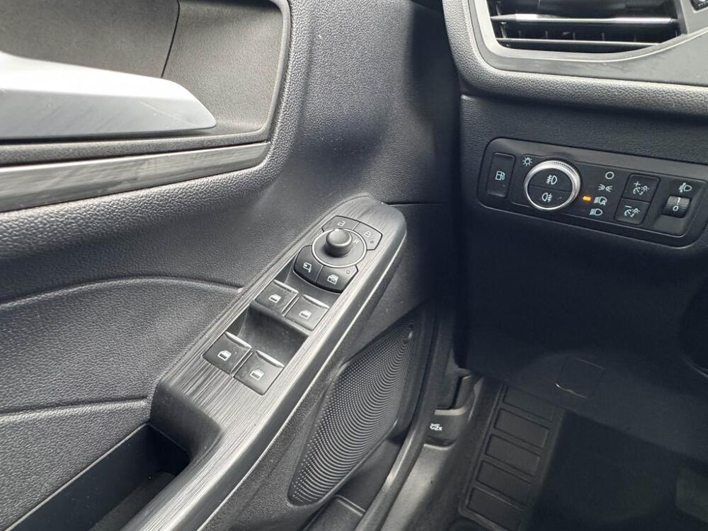 Kuga PHEV 2.5 Duratec 225ch e-CVT PHEV 2023 occasion 44700 Orvault