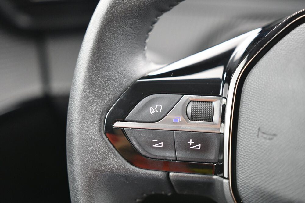 208 50 kWh 136ch Style occasion 17130 Montendre