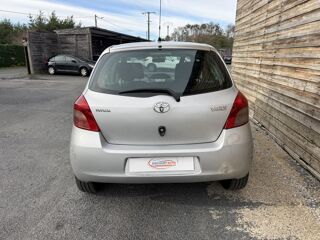 Yaris 1.4 - 90 D-4D II 2005 Luna PHASE 1 2007 occasion 19100 Brive-la-Gaillarde