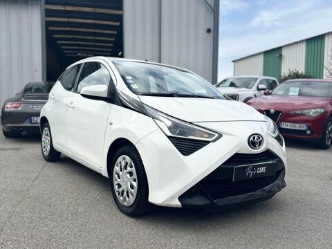 Aygo 1.0 72Ch VVT-i X-PLAY - CAM - RADARS - CARPLAY 2019 occasion 13760 Saint-Cannat