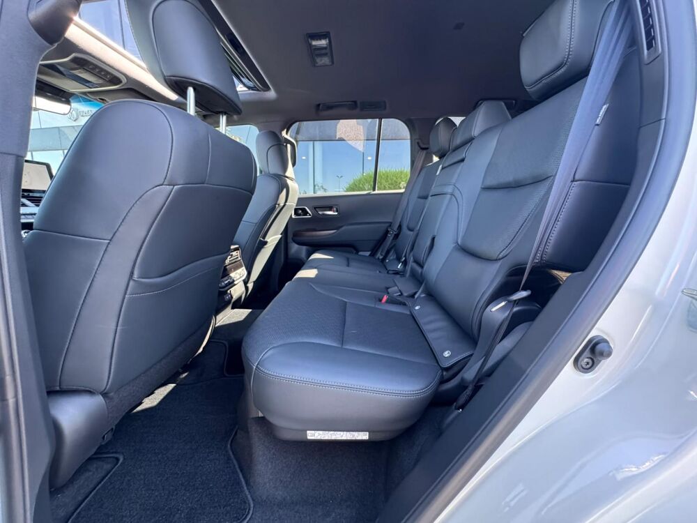 Land Cruiser LC300 VX V6 3.3L 2026 occasion 91830 Le Coudray-Montceaux