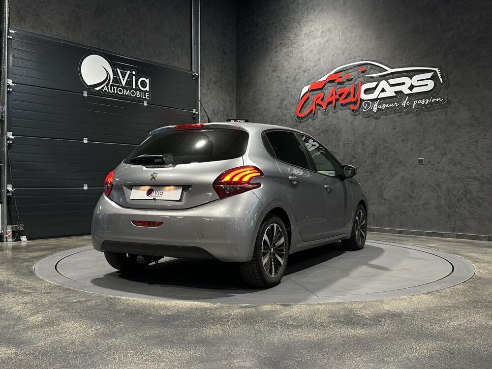208 1.5 BlueHDi - 100 Signature - CARPLAY - ATTELAGE 2019 occasion 25300 Pontarlier