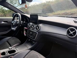 Classe GLA 2.2 220 D 175 FASCINATION 4MATIC 7G-DCT BVA 2016 occasion 42170 Saint-Just-Saint-Rambert