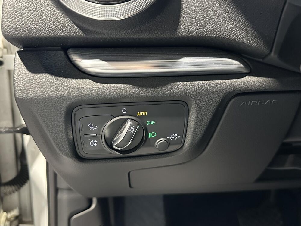 A3 2.0 35 TDI - 150 - S-Tronic 7 Design - CAM 2020 occasion 25300 Pontarlier