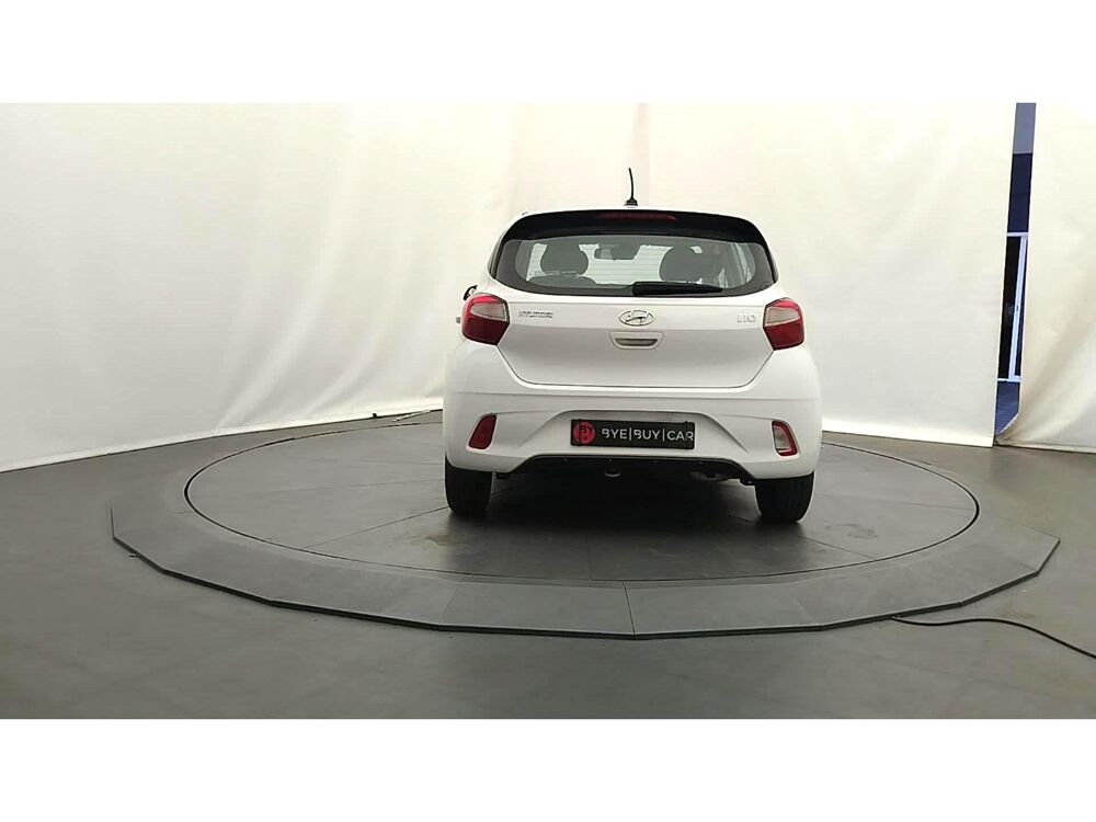 i10 1.0 ECO III BERLINE Intuitive PHASE 1 Garantie 12 Mois 1 &egrave;re 2021 occasion 33130 B&egrave;gles