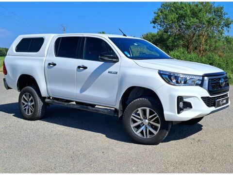 Toyota Hilux 2.4L D-4D 4x4 - BVA - BLUETOOTH - REHAUSSE +6CM 2019 occasion Saint-Cannat 13760
