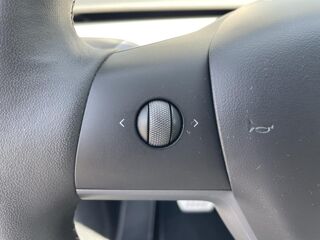 Model Y AWD PERFORMANCE + ATTELAGE - GARANTIE CONSTRUCTEUR 2023 occasion 33127 Saint-Jean-d'Illac