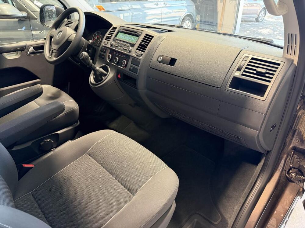 MULTIVAN T5 2.0 TDI 102 STARTLINE 2014 occasion 26000 VALENCE