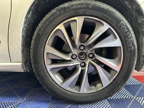 DS4 1.2 PURETECH 130 SO CHIC START-STOP 2014 occasion 33370 Artigues-pr&egrave;s-Bordeaux