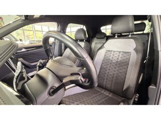 T-ROC 2.0 TDI 150 R-LINE DSG BVA - GARANTIE 12 MOIS 2022 occasion 16000 Angoul&ecirc;me