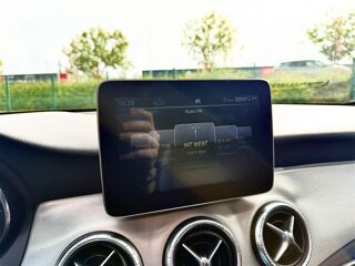 Classe CLA 200 d 7G-DCT Fascination Pack AMG ? Phase 2 ? Toit ouvrant ? 2016 occasion 49070 Beaucouz&eacute;
