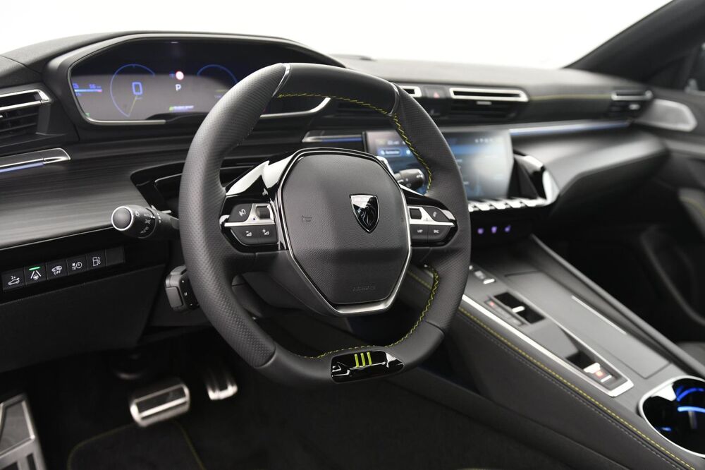 508 SW Hybrid4 360 e-EAT8 Peugeot Sport Engineered +T.O 2025 occasion 33620 Cavignac