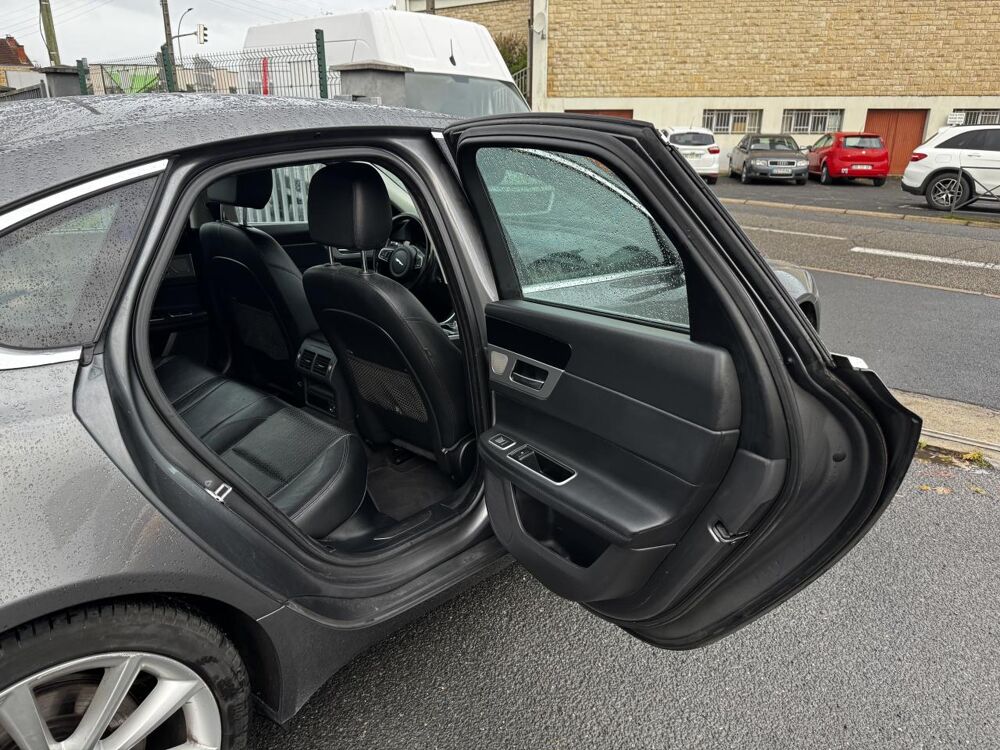 XF 2.0 D - 180 BVA S&S Prestige Gps + Camera AR + Clim 2016 occasion 19100 Brive-la-Gaillarde