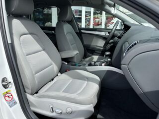 A4 LIMOUSINE S LINE 1.8 TFSI 170 - BVA Multitronic - SUIVI COMP 2013 occasion 49070 Beaucouz&eacute;