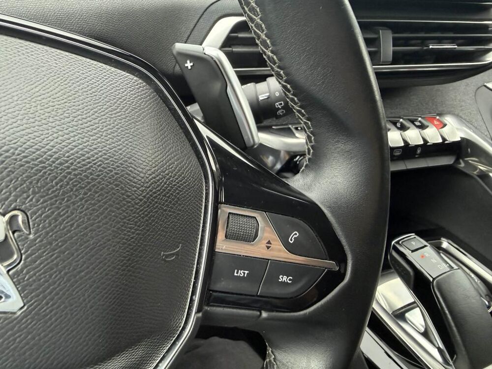 3008 Hybrid - 225 - BV e-EAT8 Allure Pack GPS + CAMERA AR + CARPL 2022 occasion 19100 Brive-la-Gaillarde