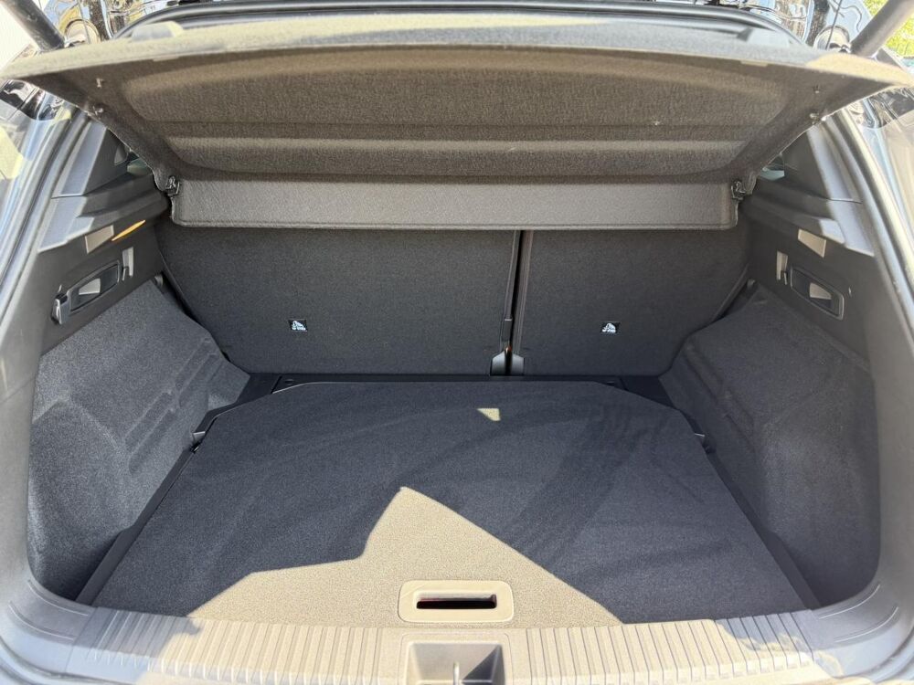 Austral E-Tech Full Hybrid 200 Esprit Alpine avec Toit pano et Harma 2025 occasion 35300 Foug&egrave;res