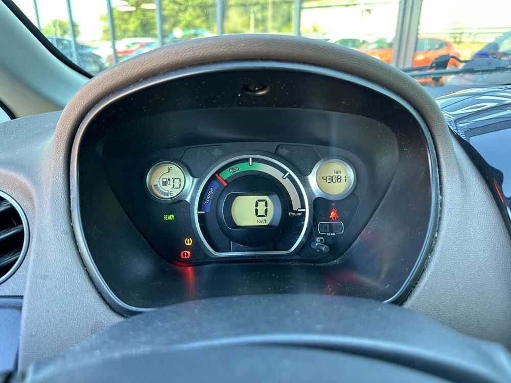 C1 BERLINE Elec, batterie 92% - 100km autonomie mixt, finition 2017 occasion 33450 Montussan
