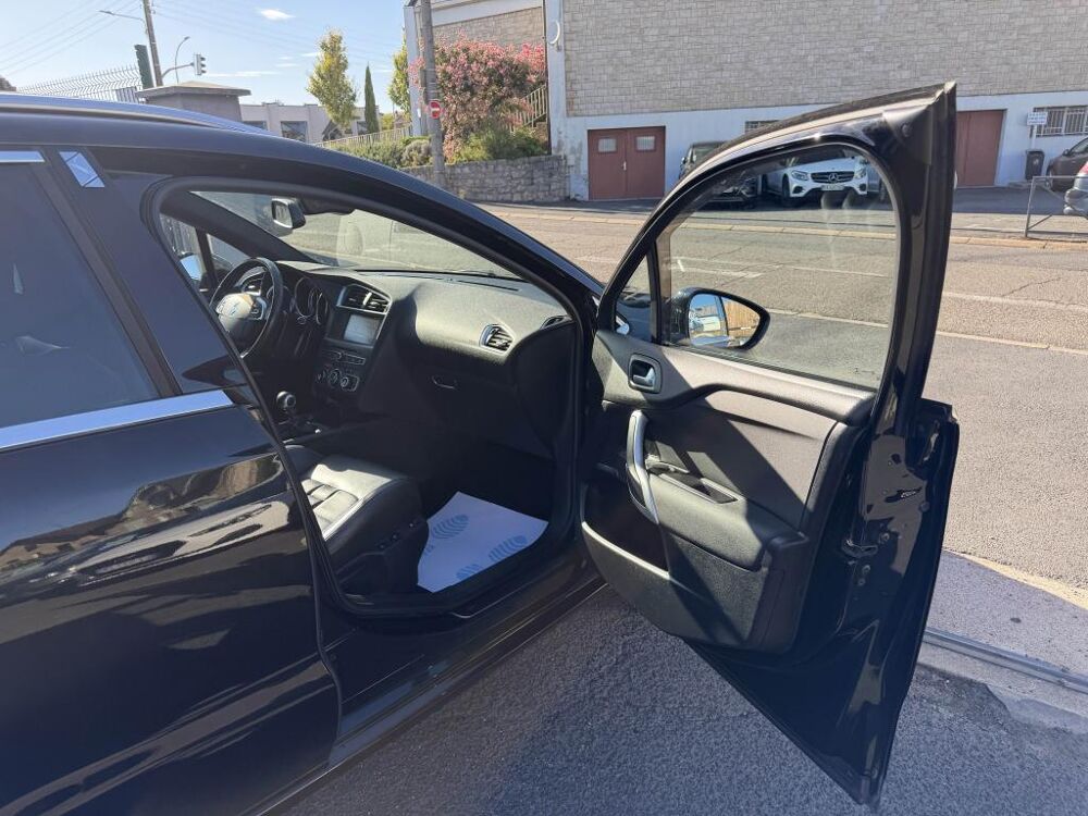 DS4 1.2i PureTech S&S - 130 Crossback Sport Chic gps + clim + ca 2018 occasion 19100 Brive-la-Gaillarde