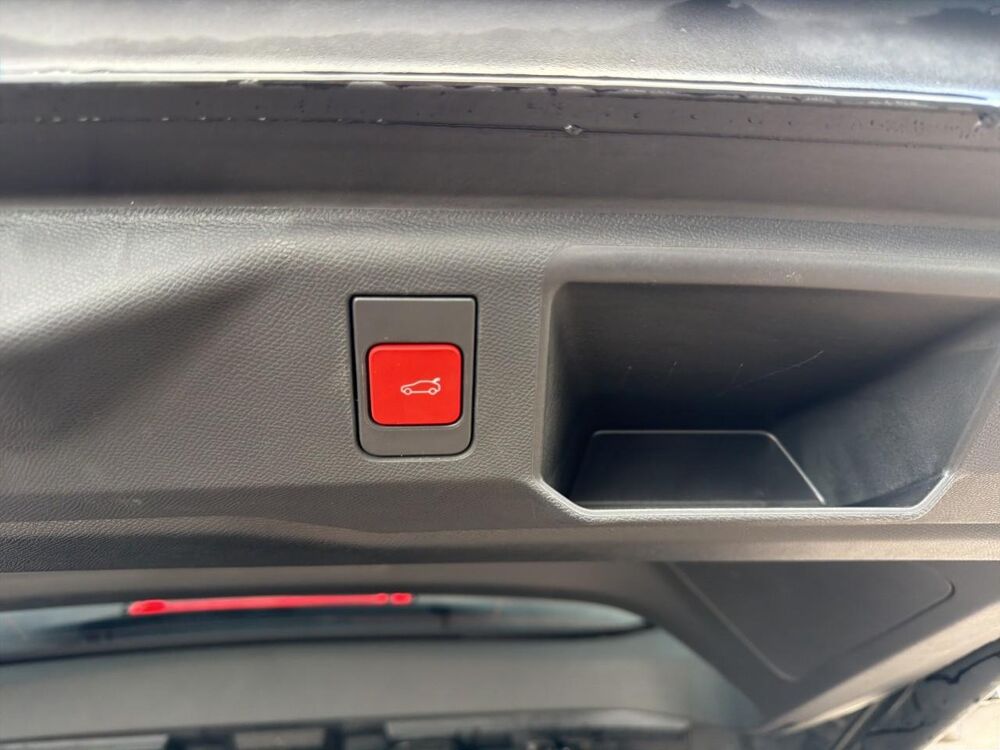 5008 Hybrid 145 gt e-dcs6 2025 occasion 85150 Les Achards