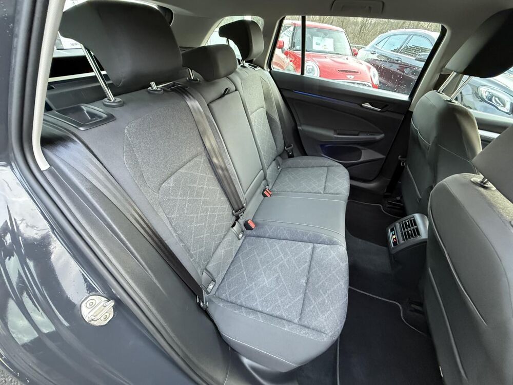Golf SW 2.0 TDI SCR - 116 Bva Life Business - CARPLAY + CAMERA AR 2022 occasion 19100 Brive-la-Gaillarde