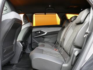 5008 III HYBRID 145 GT EXCLUSIVE - BV E-DCS6 2026 occasion 77090 Coll&eacute;gien